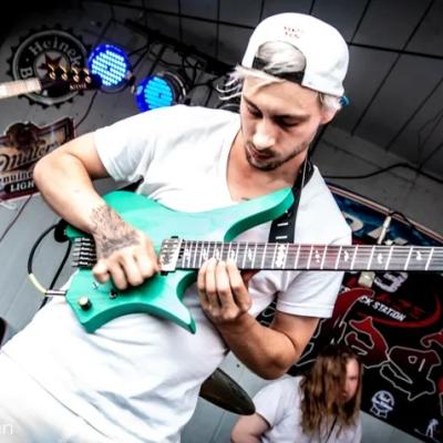 970477e9 66a9 43d9 8c67 E3b2281a8595