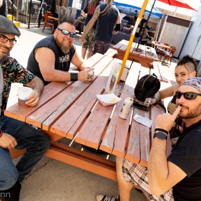 Fb521651 B900 46dd 92fb C93f82d6708b